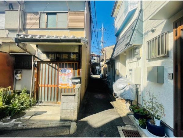 京都市右京区山ノ内荒木町の新築一戸建