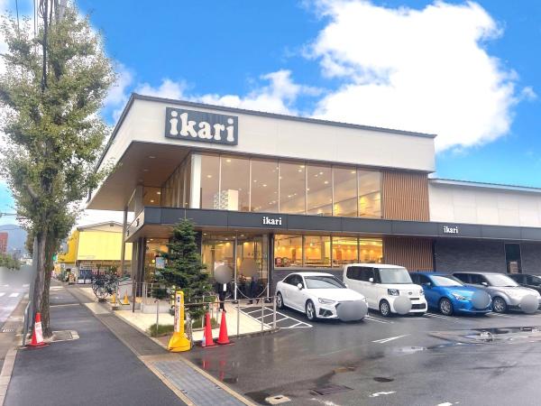 京都市右京区鳴滝川西町の中古一戸建て(いかりスーパーマーケットライクス常盤店)