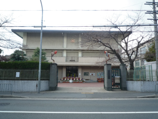 プリオーレ京都西院(京都市立西院中学校)
