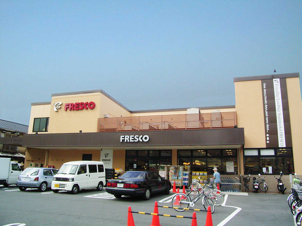 京都市南区八条源町の土地(フレスコ九条店)