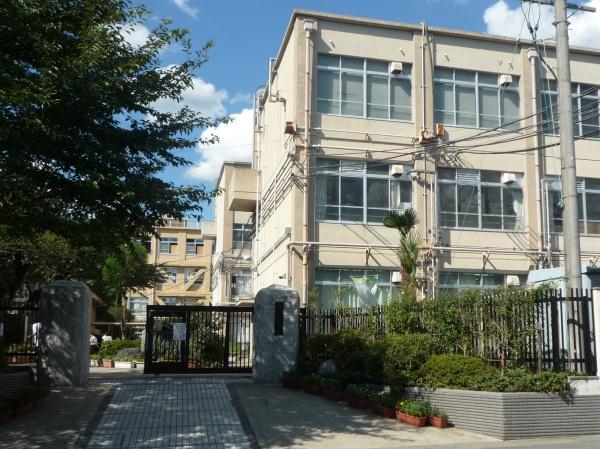 京都市右京区太秦蜂岡町の土地(京都市立蜂ケ岡中学校)