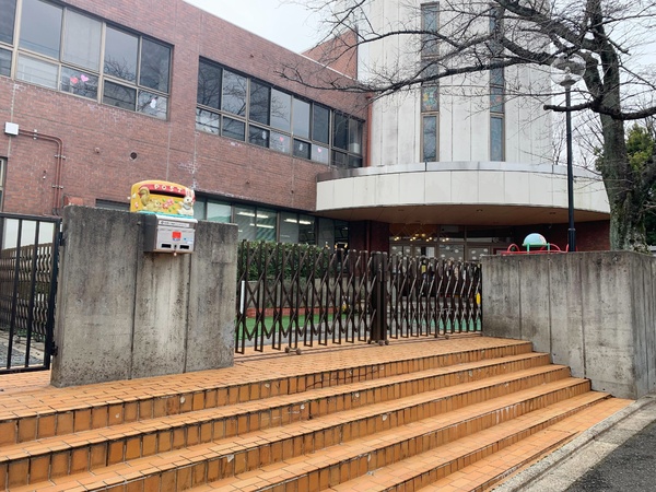 境谷西第2住宅第14号棟(さかいだに幼稚園)