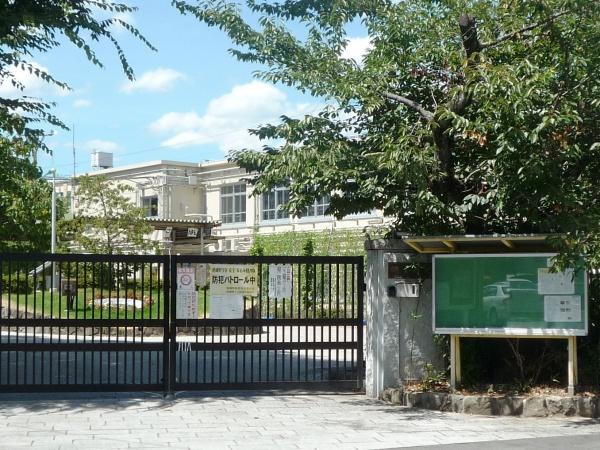 京都市右京区嵯峨野芝野町の土地(京都市立嵯峨野小学校)