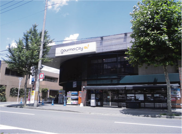 グラン・コート新千本通(グルメシティ西大路店)