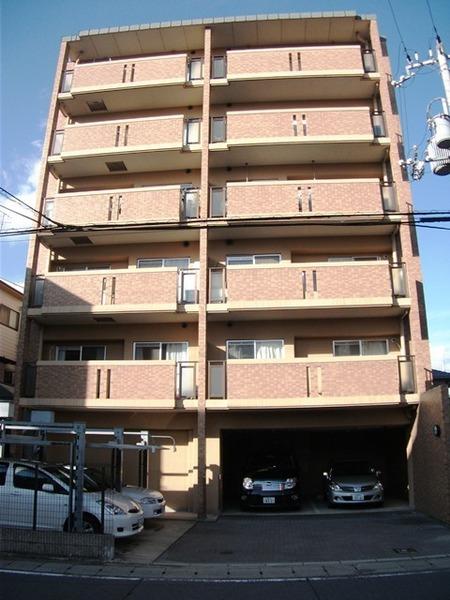 グローバル嵯峨