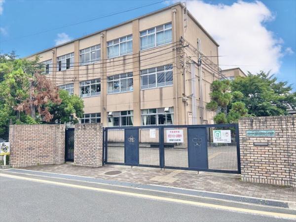 京都市右京区西京極西向河原町の新築一戸建(京都市立西京極西小学校)