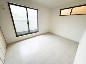 京都市山科区西野山欠ノ上町の新築一戸建