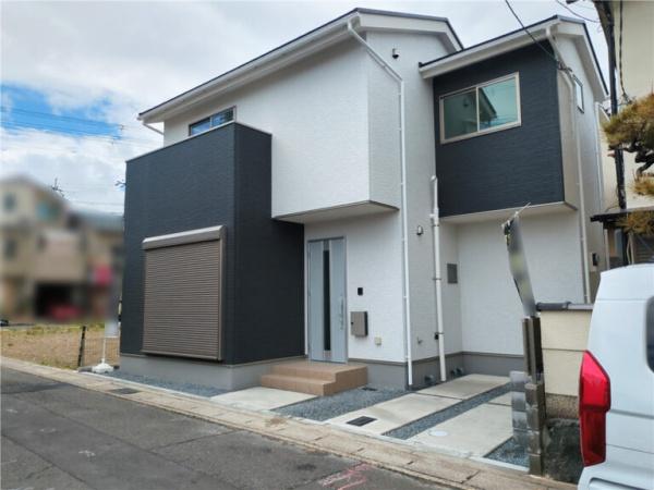 京都市山科区西野楳本町の新築一戸建