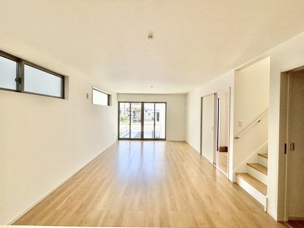 京都市右京区花園艮北町の新築一戸建