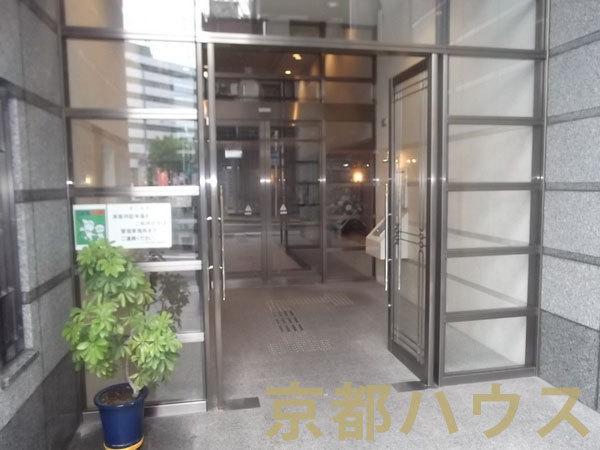 ユニハイム四条大宮駅前
