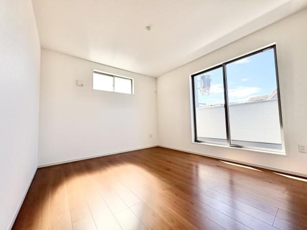 京都市伏見区日野西大道町の新築一戸建