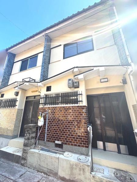 京都市右京区西京極堤下町の中古テラスハウス