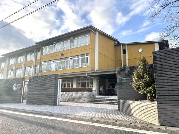 京都市西京区上桂御正町の土地(京都市立桂徳小学校)