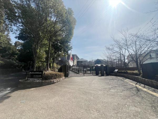 京都市東山区今熊野椥ノ森町の土地(京都市立東山泉小中学校(東学舎))