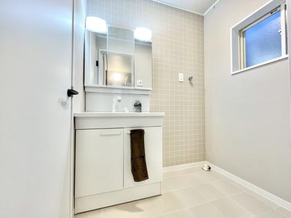 京都市南区八条源町の中古一戸建て