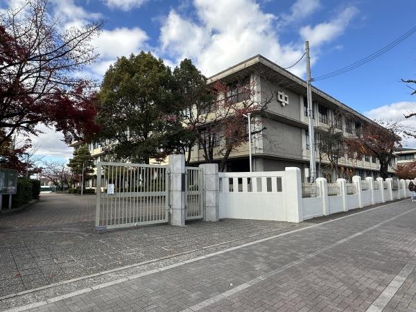 京都市中京区西ノ京北円町の土地(京都市立北野中学校)