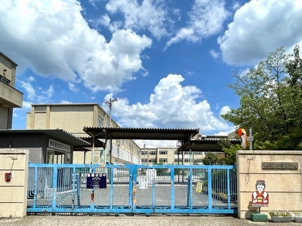 京都市伏見区深草平田町の土地(京都市立砂川小学校)