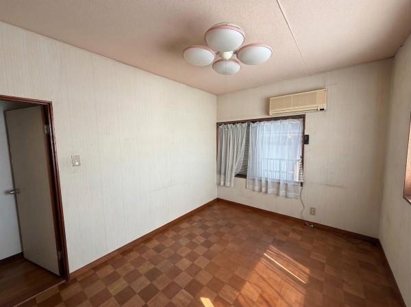 京都市西京区大枝西新林町１丁目の中古一戸建て
