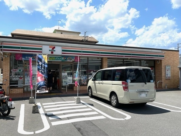 京都市伏見区深草願成町の新築一戸建(セブンイレブン伏見稲荷榎木橋店)
