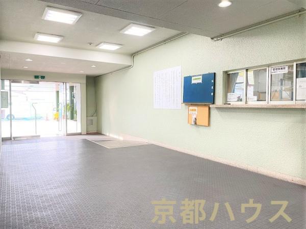 吉祥院ガーデンハイツA棟