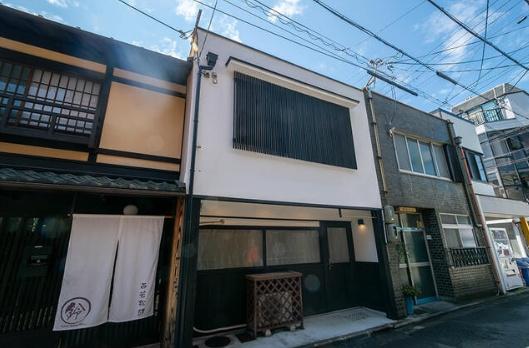 京都市下京区油小路通六条下る西若松町の中古一戸建