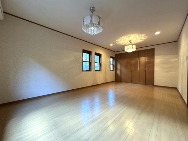 京都市伏見区桃山町伊庭の中古一戸建て