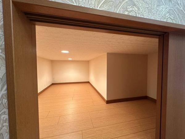 京都市伏見区桃山町伊庭の中古一戸建て