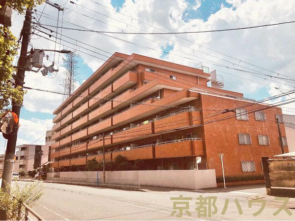 ハイラーク西京極