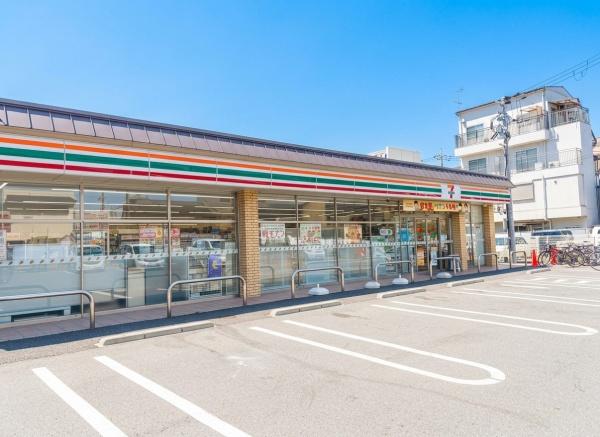 京都市右京区太秦森ケ前町の新築一戸建(セブンイレブン京都太秦下刑部町店)