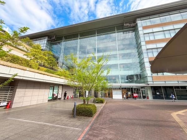 京都市右京区太秦森ケ前町の新築一戸建(京都市右京区役所)