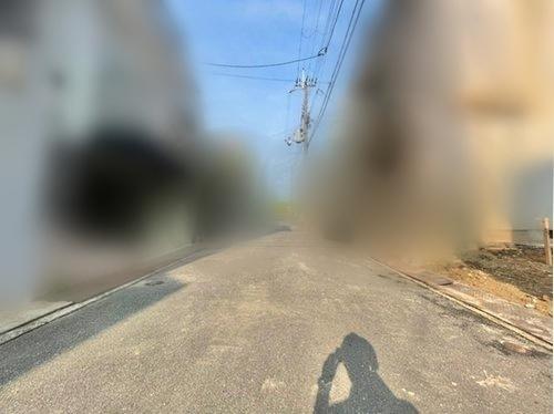 京都市伏見区羽束師鴨川町の新築一戸建