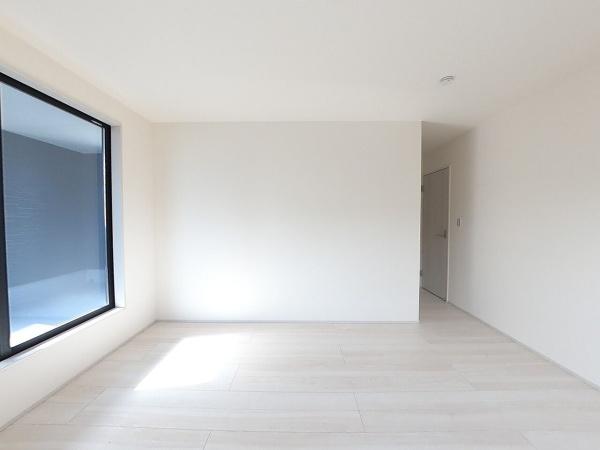 長浜市口分田町新築建売5-2(洋室)