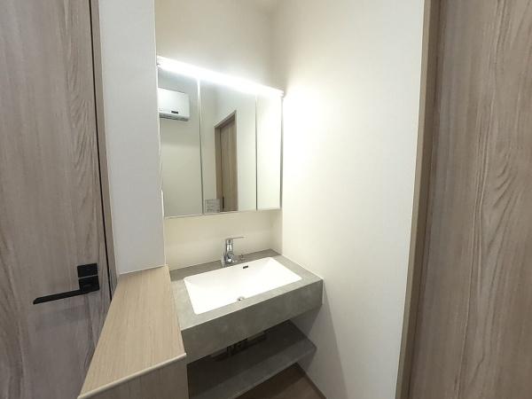 長浜市三和町新築建売2号棟