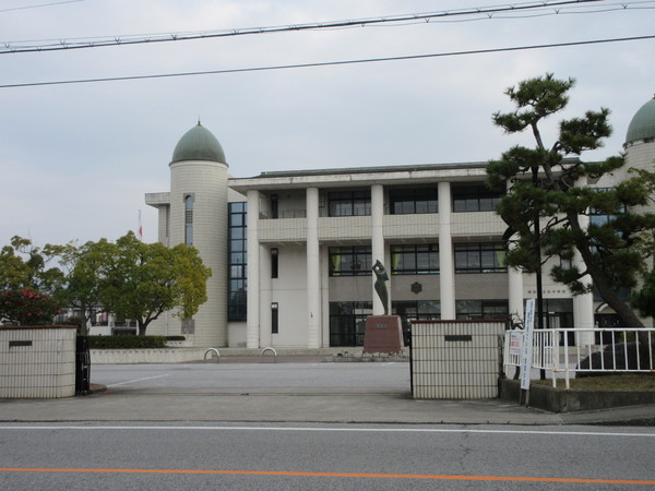 長浜市神照町の土地(長浜市立北中学校)