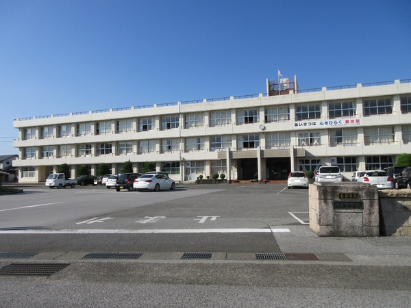 長浜市小野寺町の土地(長浜市立浅井中学校)