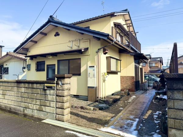 長浜市三ツ矢町古家付売地