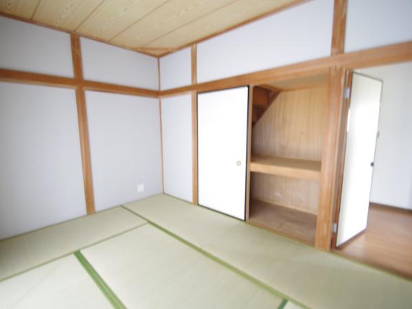 八街市朝日の中古一戸建て