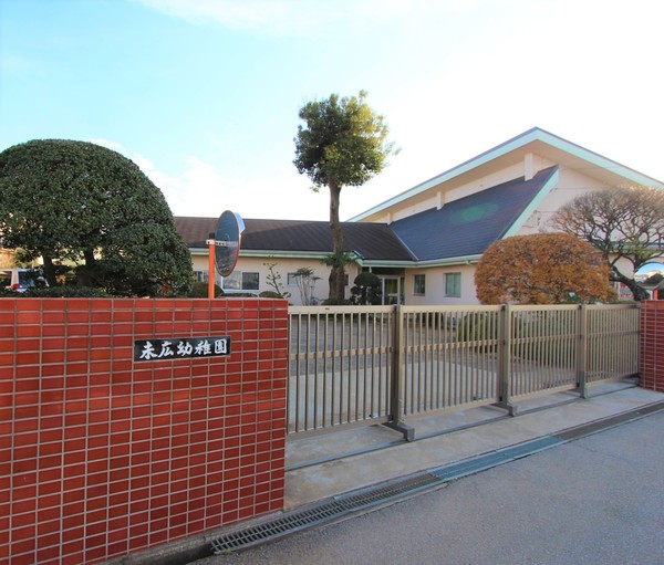 アイタウン富里市七栄22-P2・全29区画・19号棟(末広幼稚園)
