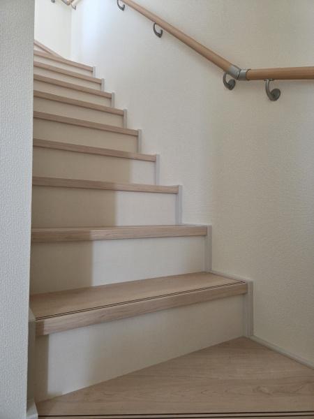 成田市　玉造２　全２棟　１号棟