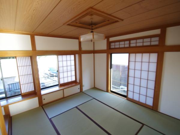 八街市富山の中古一戸建て