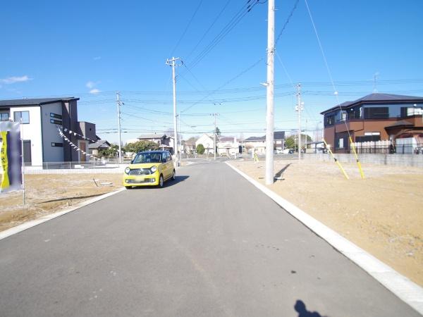 クレステージ八街　全３２区画・３号