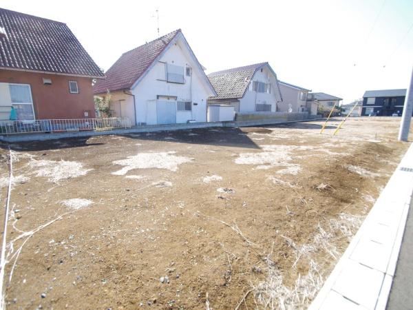 八街市八街にの土地
