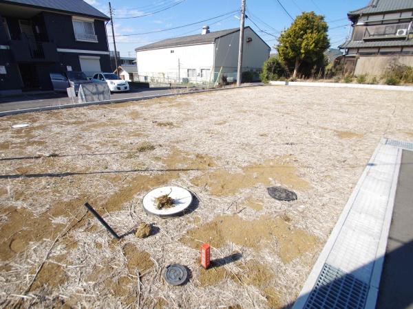 クレステージ八街　全３２区画・13号