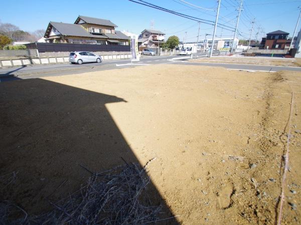 八街市八街にの土地