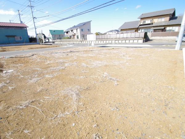 八街市八街にの土地