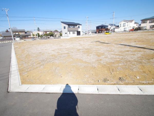 八街市八街にの土地