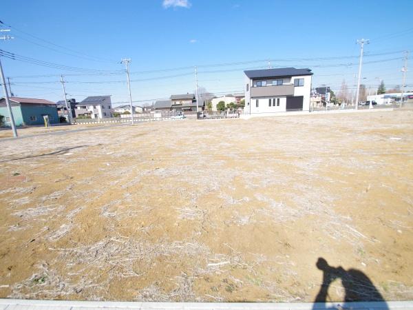 八街市八街にの土地