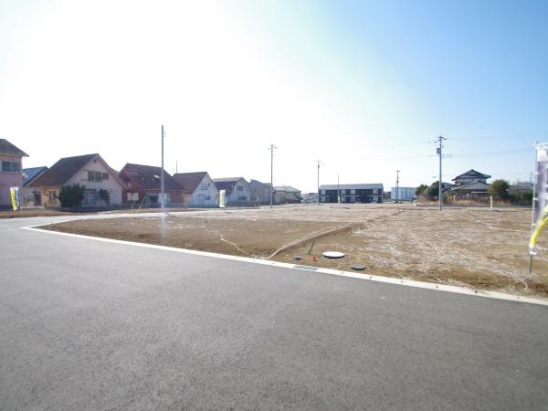 八街市八街にの土地