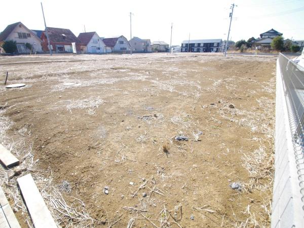 八街市八街にの土地
