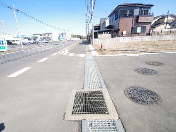 八街市八街にの土地